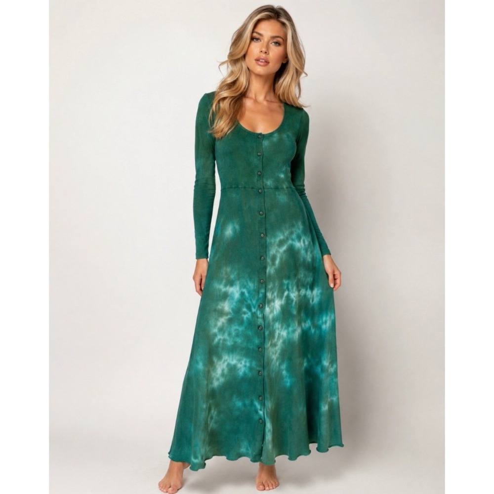 T.La Emerald Tie Dye Maxi Dress Ribbed Button Front Boho Soft Girl Quiet Luxury